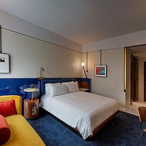 Balcony King Guestroom